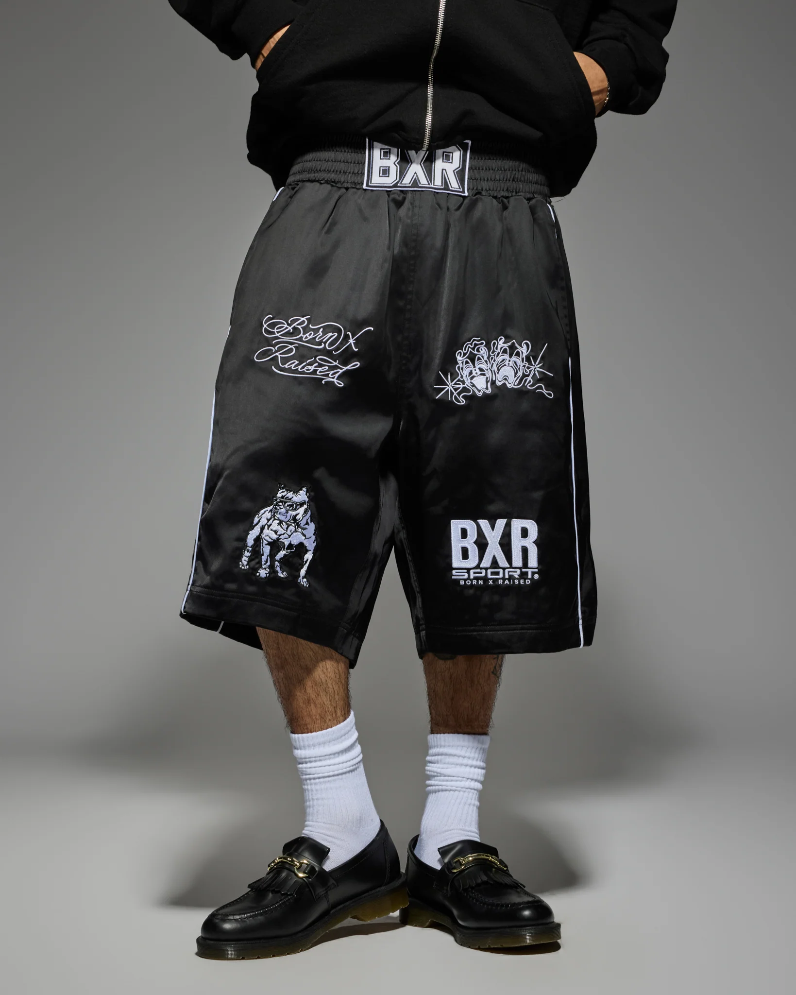 SATIN BOXING TRUNKS : BLACK - Image 6