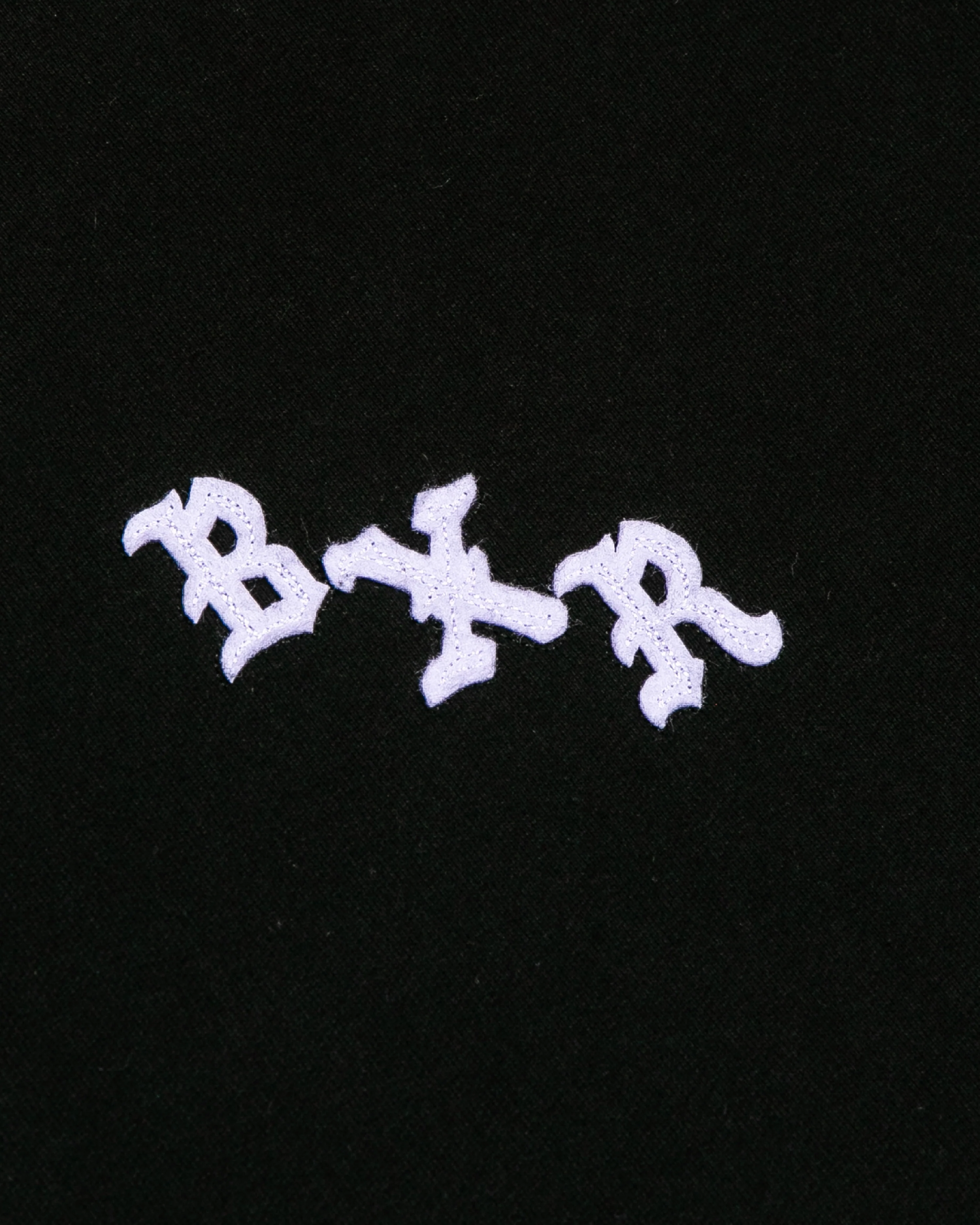 THE TOWN FELT LETTER CREWNECK: BLACK - Image 4